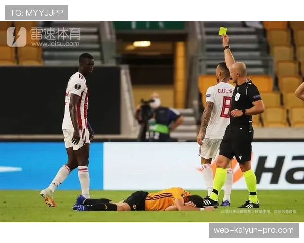 点球规则详解：判罚条件与裁判执行标准解析